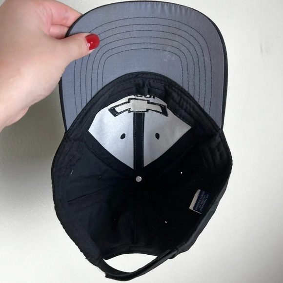 Chevrolet • Black Baseball Cap - Picture 6 of 9